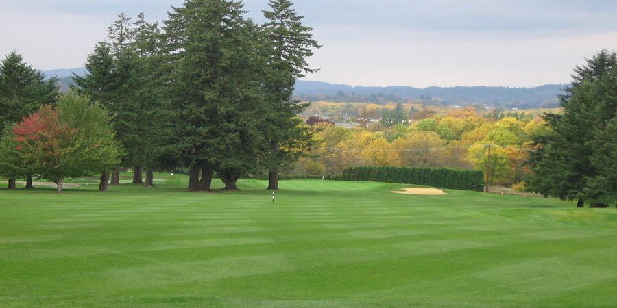 4 Great Country Clubs Near Corvallis, OR